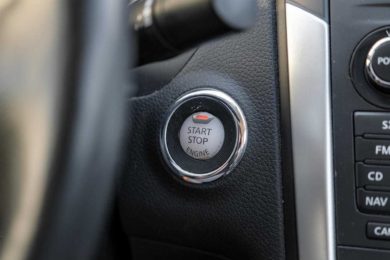 Nissan Altima Vehicle Main Gallery Image 21