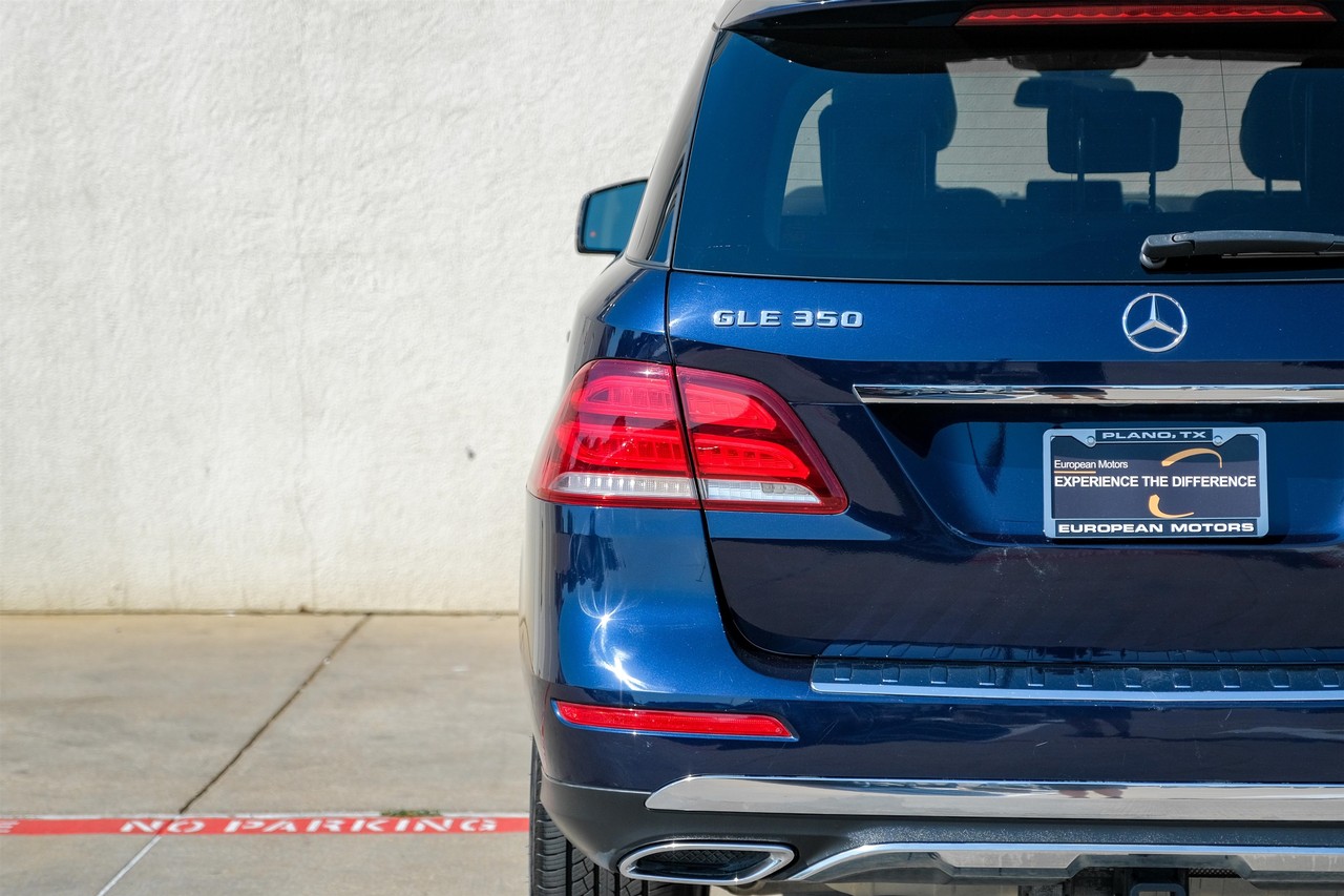 Mercedes-Benz GLE Vehicle Main Gallery Image 49