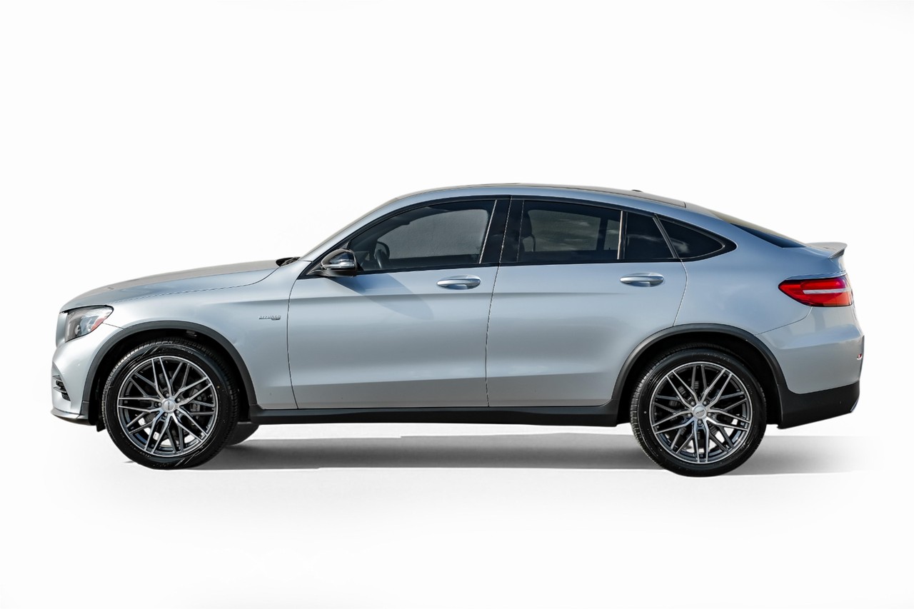 Mercedes-Benz GLC Vehicle Main Gallery Image 12