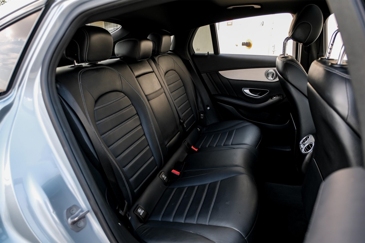 Mercedes-Benz GLC Vehicle Main Gallery Image 31