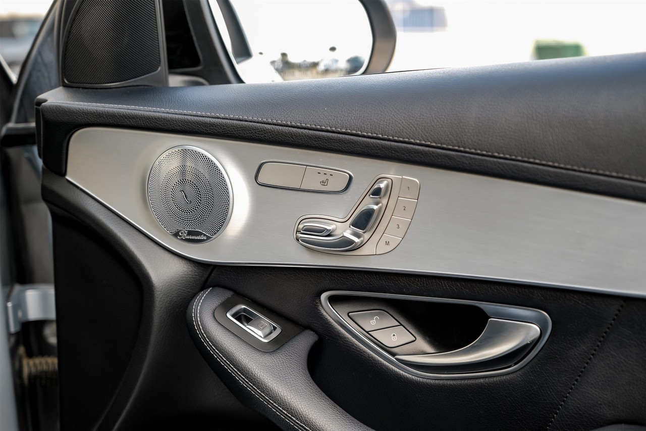 Mercedes-Benz GLC Vehicle Main Gallery Image 41