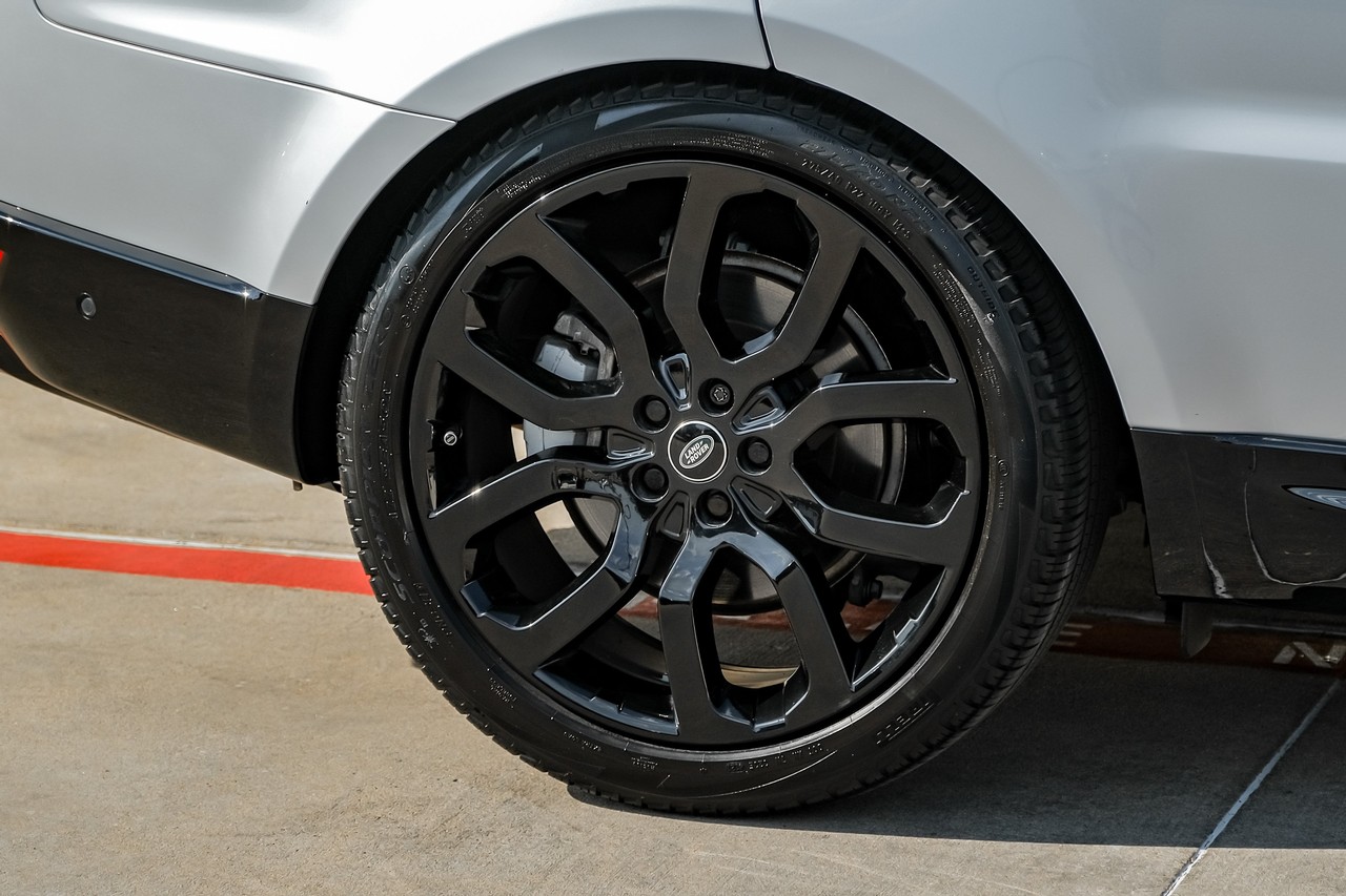 Land Rover Range Rover Sport Vehicle Main Gallery Image 51