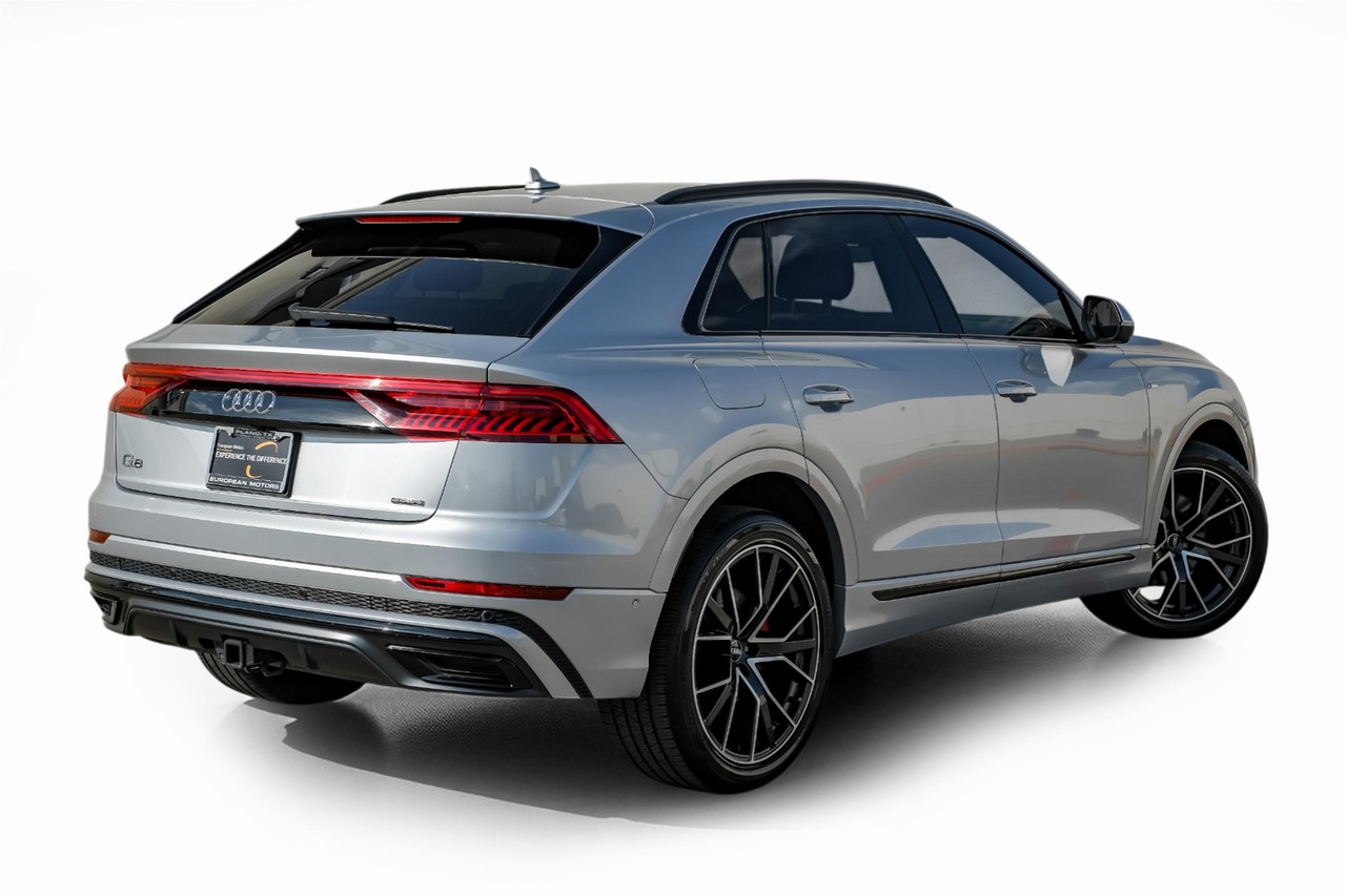 Audi Q8 Vehicle Main Gallery Image 09