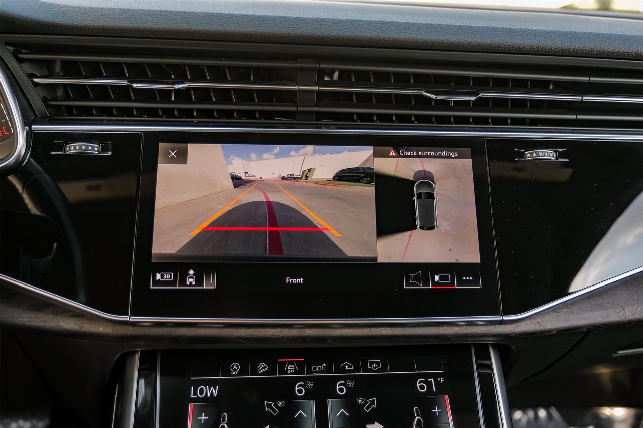 Audi Q8 Vehicle Main Gallery Image 23