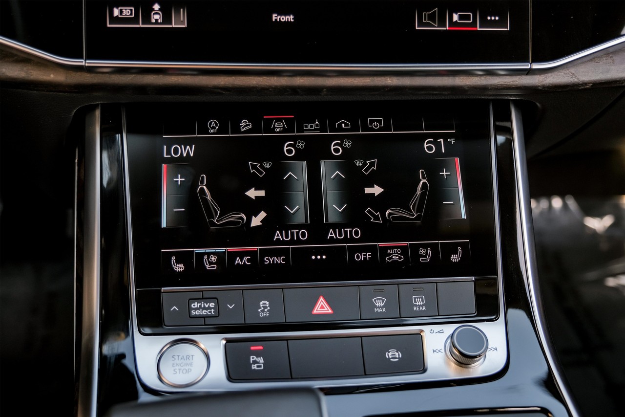 Audi Q8 Vehicle Main Gallery Image 29