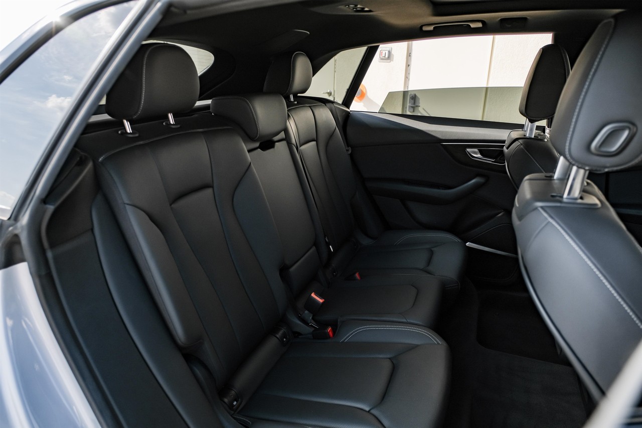 Audi Q8 Vehicle Main Gallery Image 34