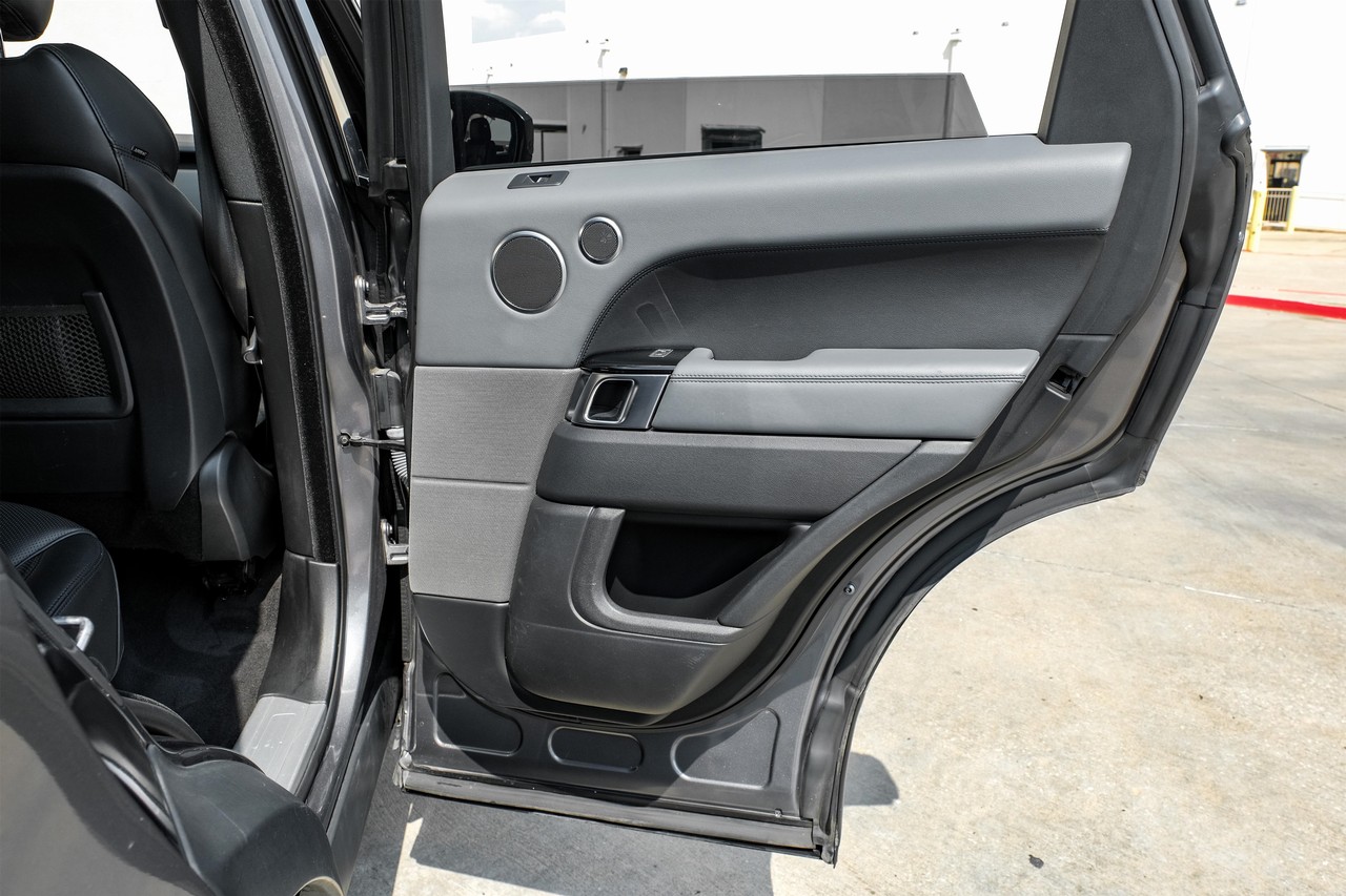 Land Rover Range Rover Sport Vehicle Main Gallery Image 43