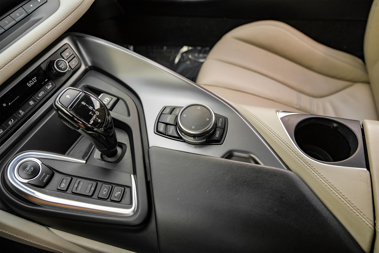 2015 Bmw i8 photo 24