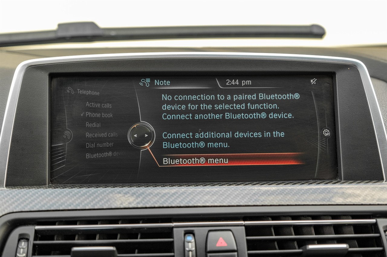 BMW M6 Vehicle Main Gallery Image 28