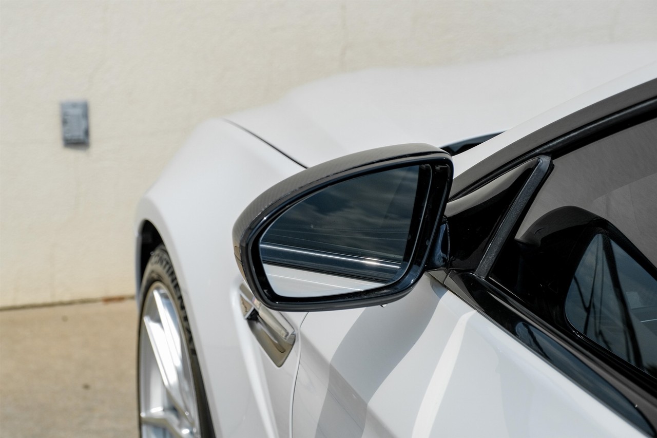 BMW M6 Vehicle Main Gallery Image 41