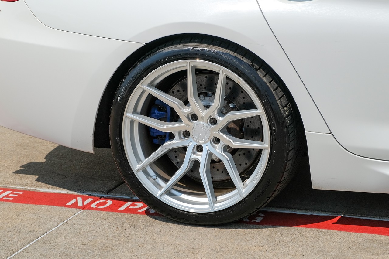 BMW M6 Vehicle Main Gallery Image 50