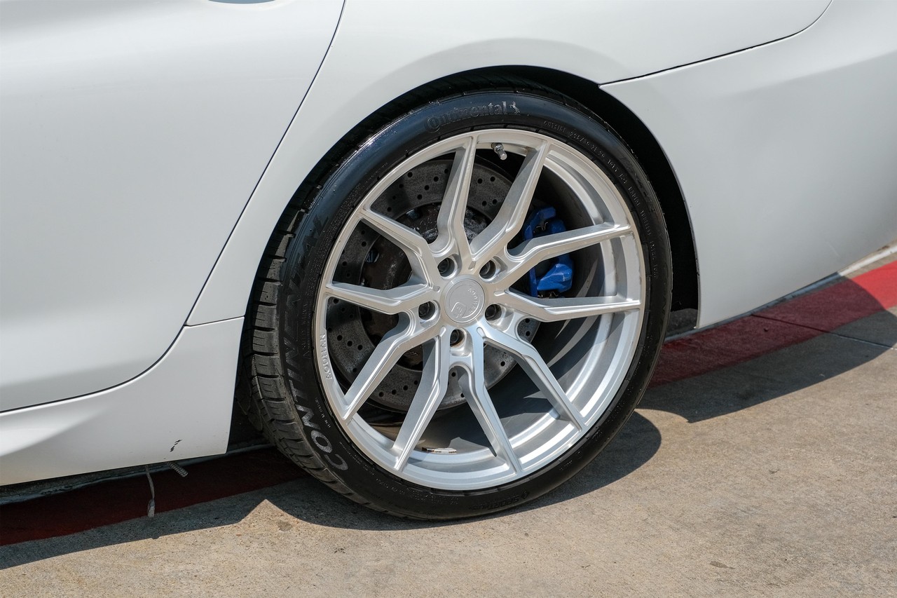 BMW M6 Vehicle Main Gallery Image 53