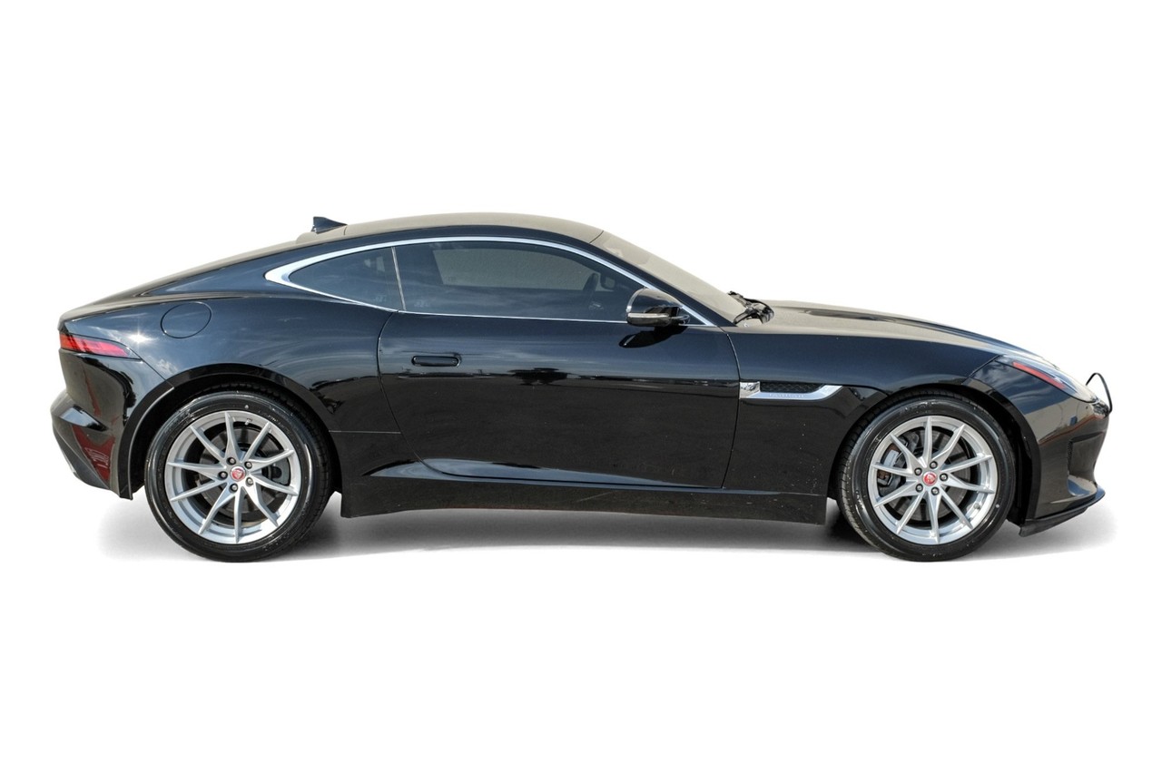 Jaguar F-Type Vehicle Main Gallery Image 07