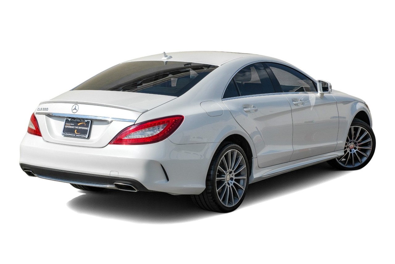 Mercedes-Benz CLS Vehicle Main Gallery Image 09