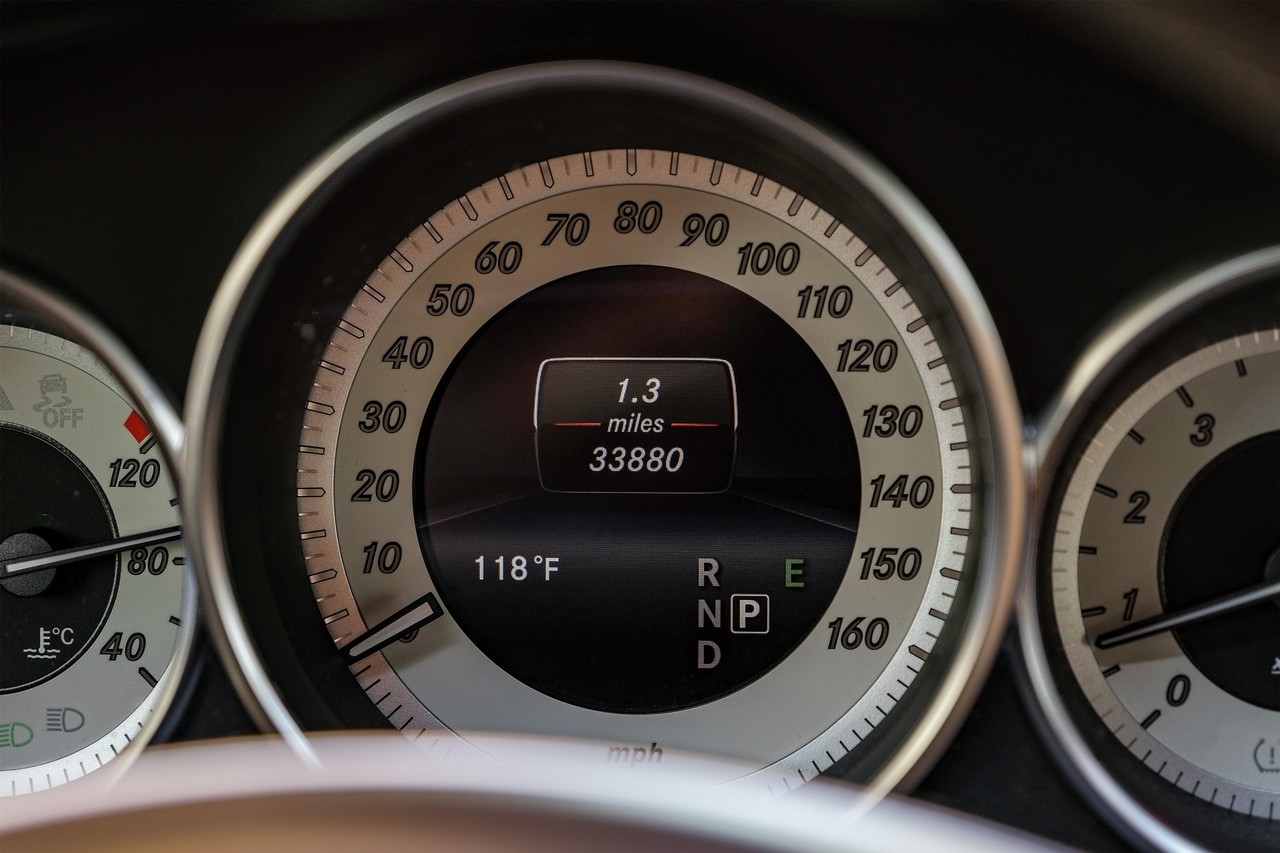 Mercedes-Benz CLS Vehicle Main Gallery Image 20