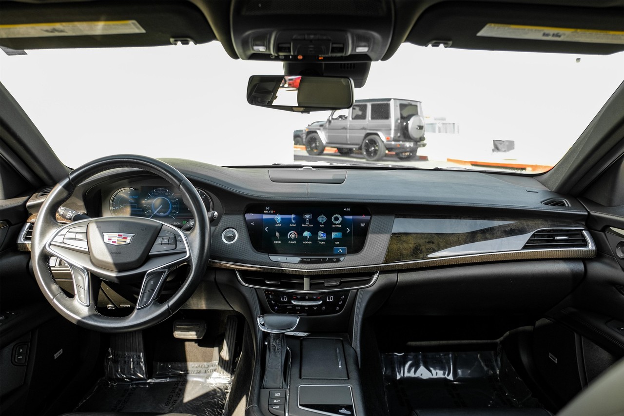 Cadillac CT6 Vehicle Main Gallery Image 14