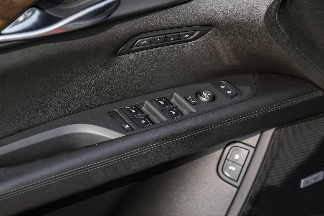 Cadillac CT6 Vehicle Main Gallery Image 39