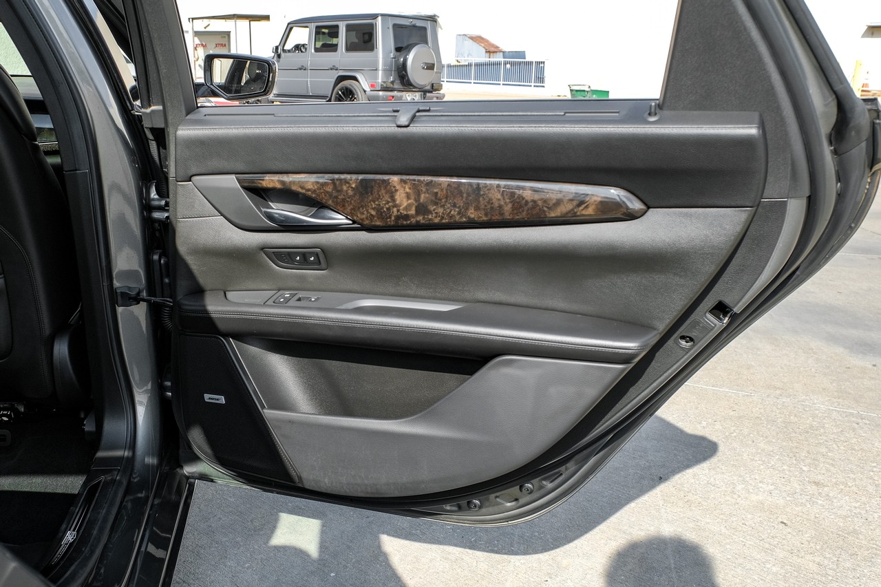 Cadillac CT6 Vehicle Main Gallery Image 43
