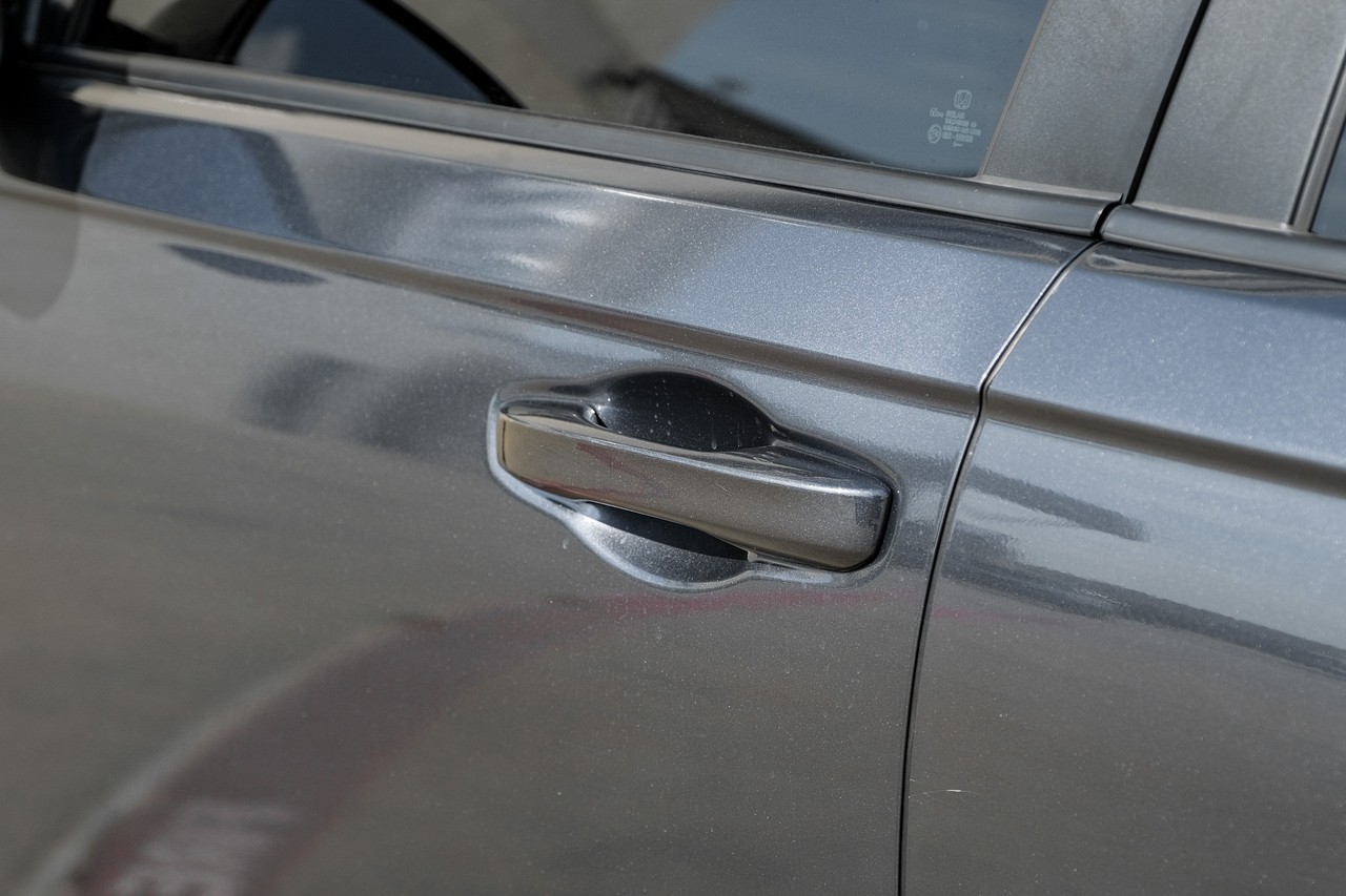 Honda Accord Vehicle Main Gallery Image 37