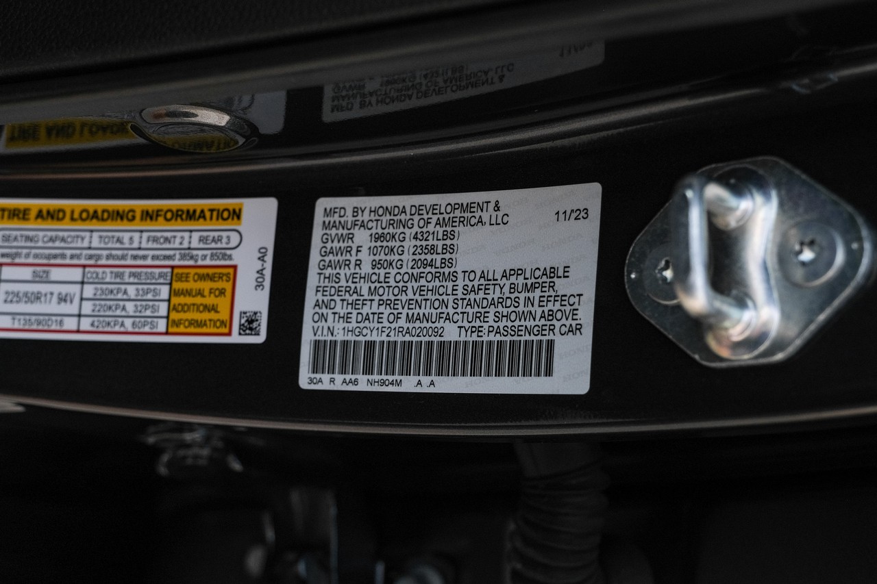 Honda Accord Vehicle Main Gallery Image 52
