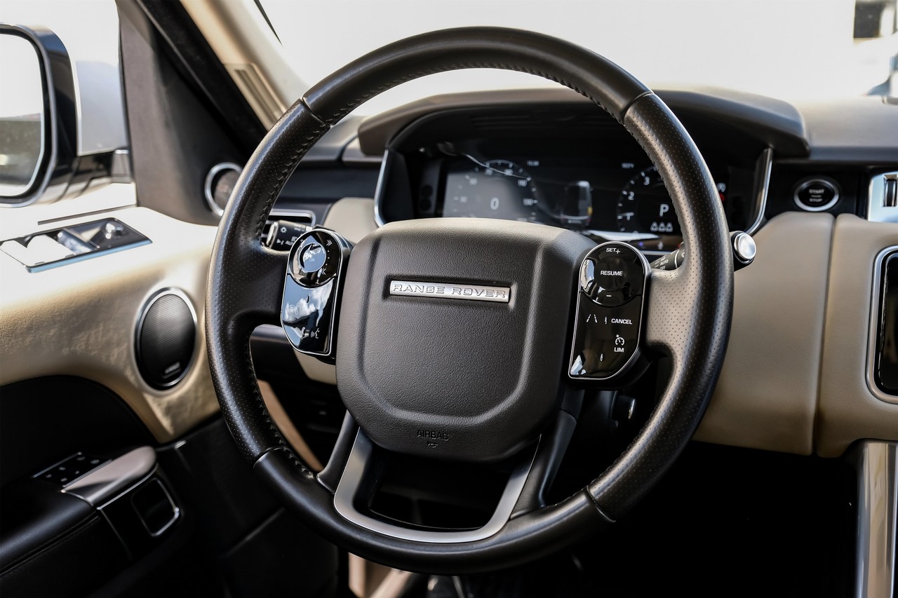 Land Rover Range Rover Sport Vehicle Main Gallery Image 17