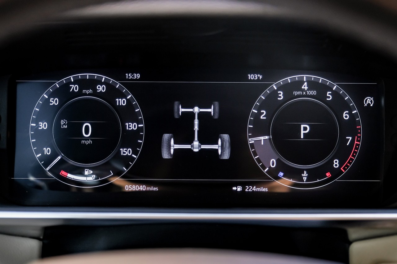Land Rover Range Rover Sport Vehicle Main Gallery Image 21