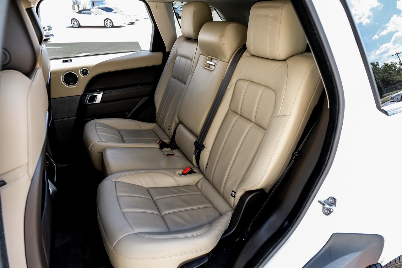 Land Rover Range Rover Sport Vehicle Main Gallery Image 39