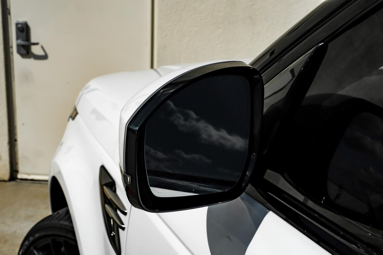 Land Rover Range Rover Sport Vehicle Main Gallery Image 40