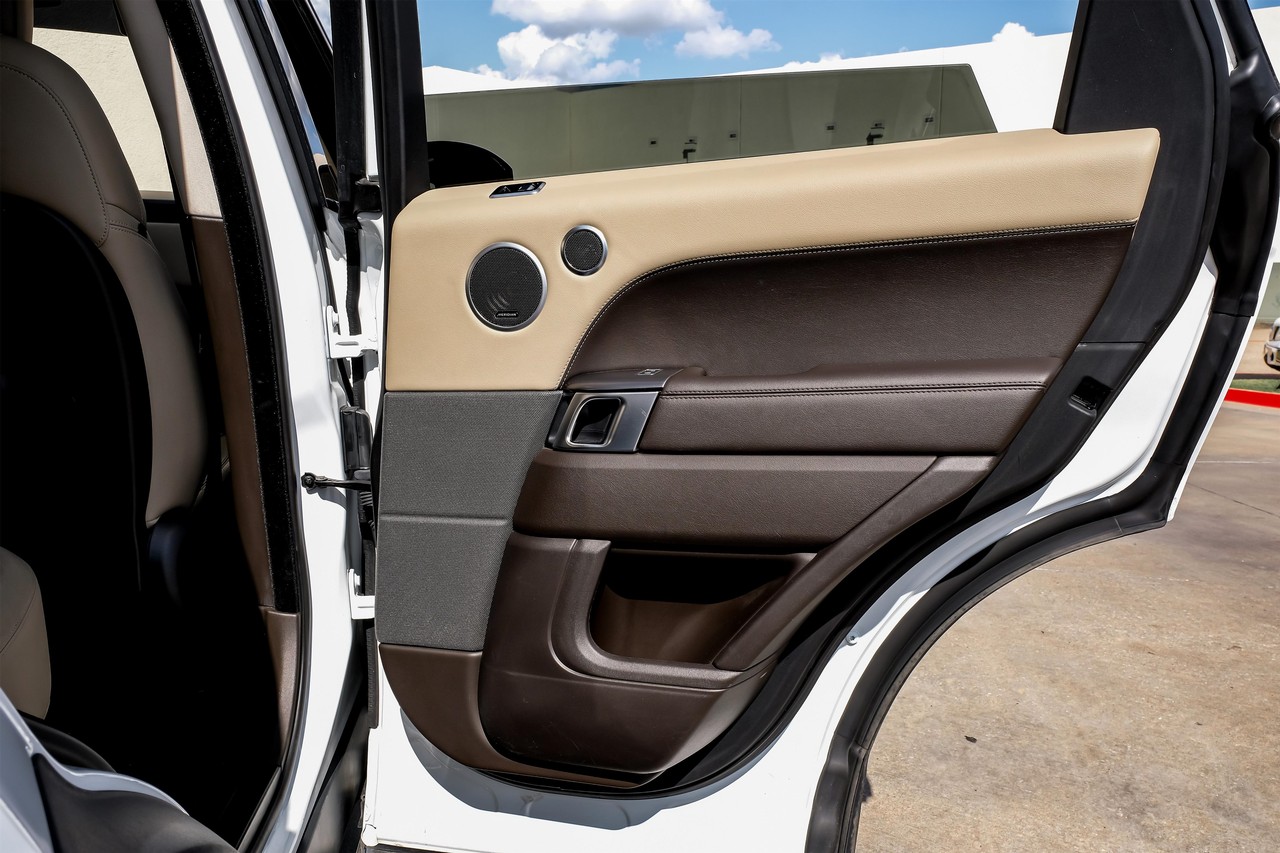 Land Rover Range Rover Sport Vehicle Main Gallery Image 46