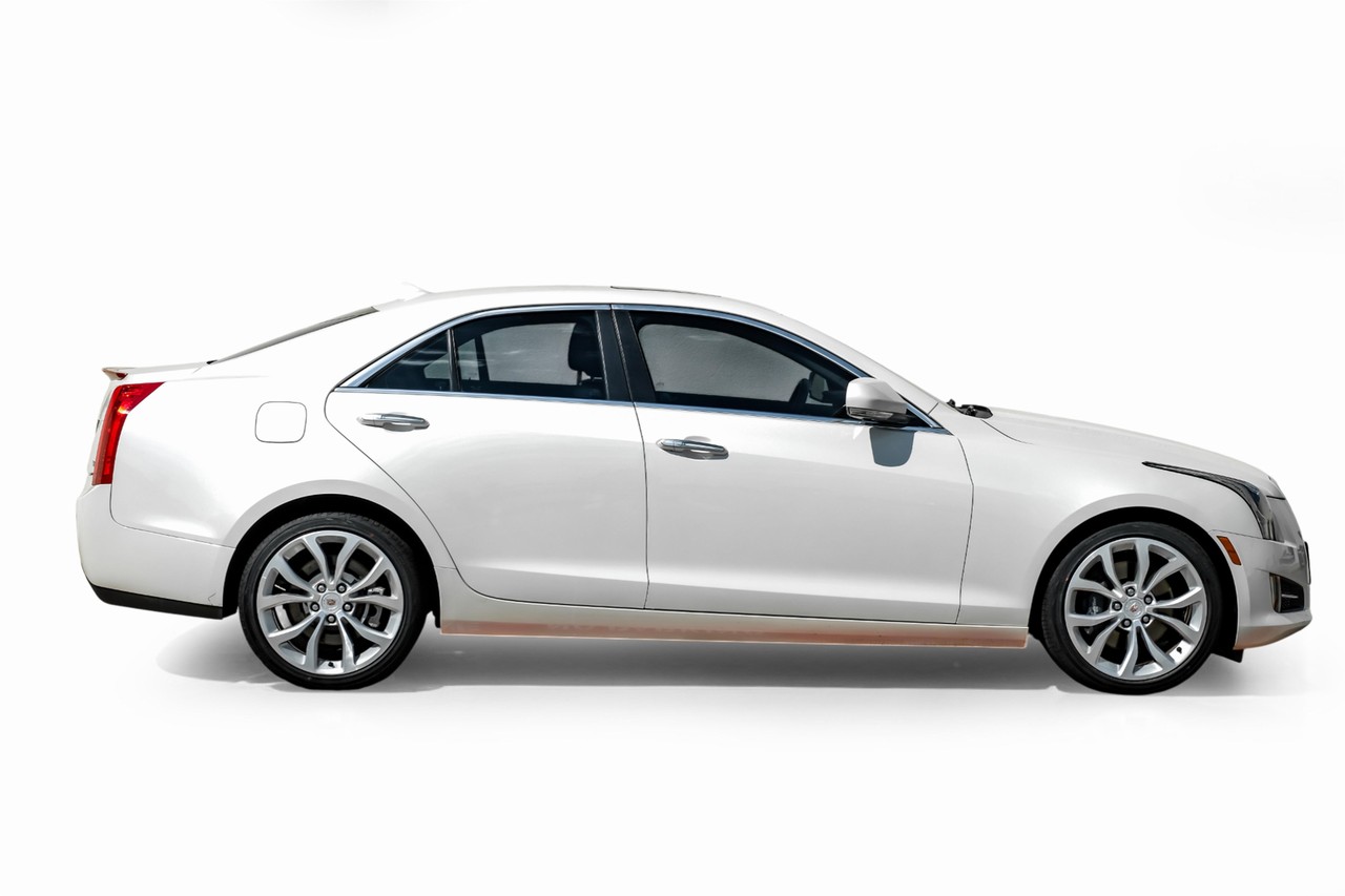Cadillac ATS Vehicle Main Gallery Image 08