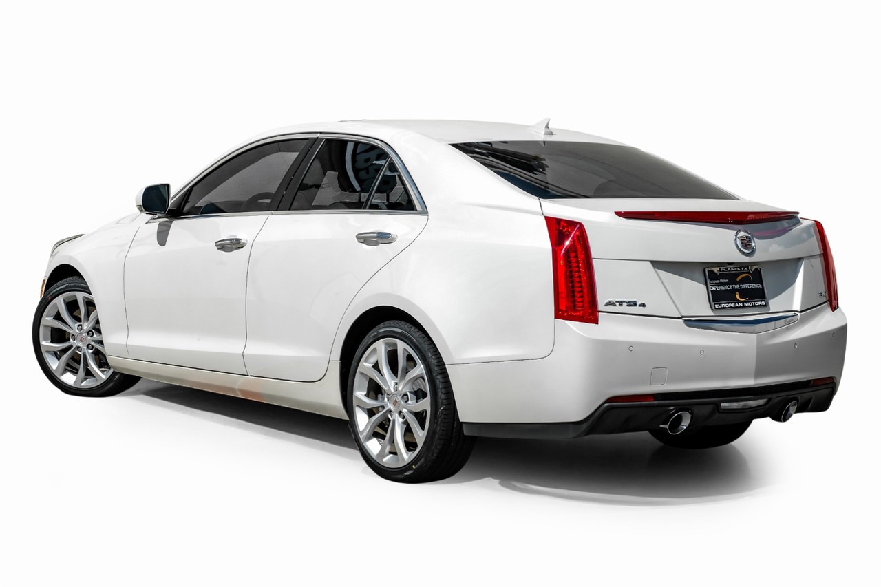 Cadillac ATS Vehicle Main Gallery Image 13