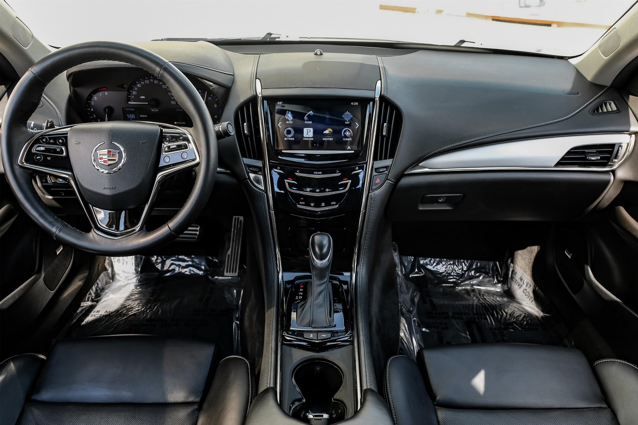 Cadillac ATS Vehicle Main Gallery Image 17