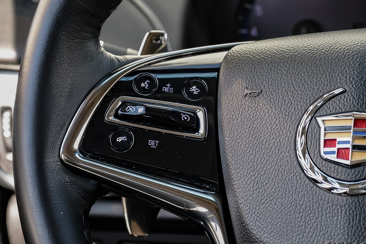 Cadillac ATS Vehicle Main Gallery Image 21