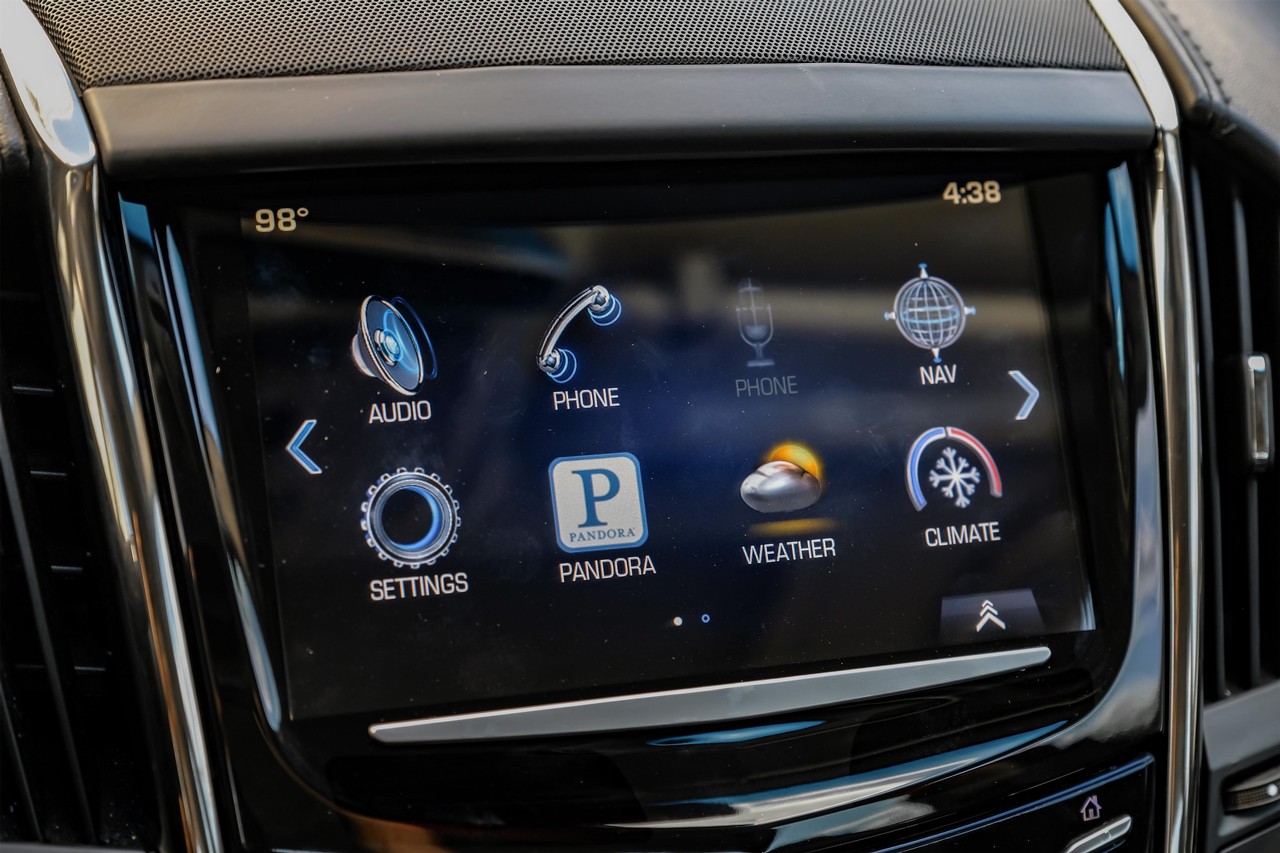 Cadillac ATS Vehicle Main Gallery Image 29