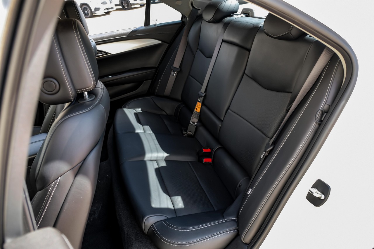 Cadillac ATS Vehicle Main Gallery Image 38