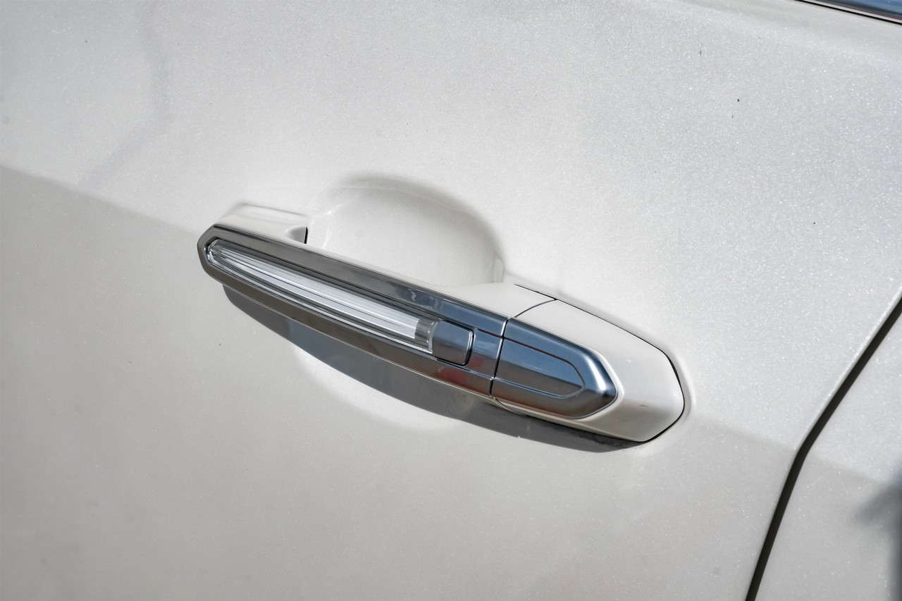 Cadillac ATS Vehicle Main Gallery Image 40