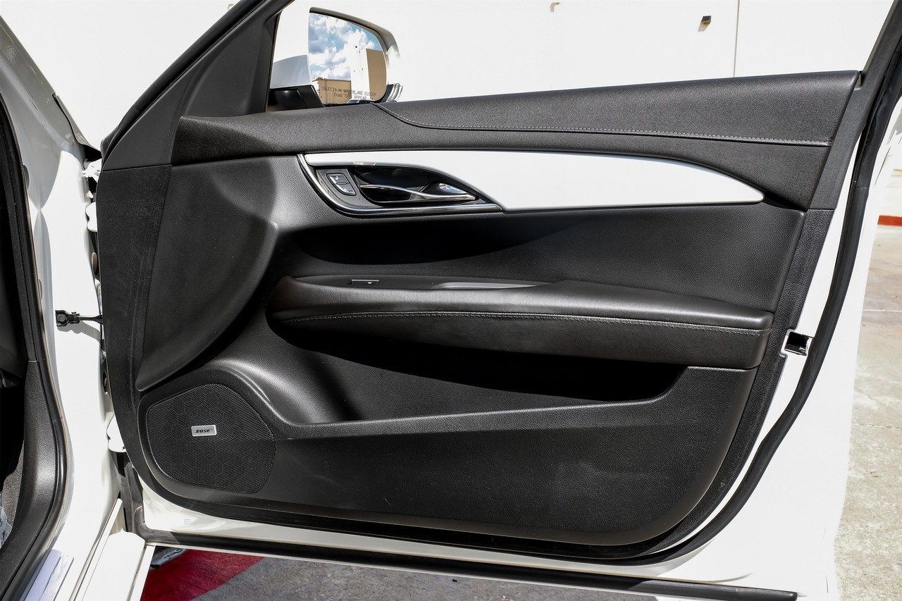 Cadillac ATS Vehicle Main Gallery Image 43