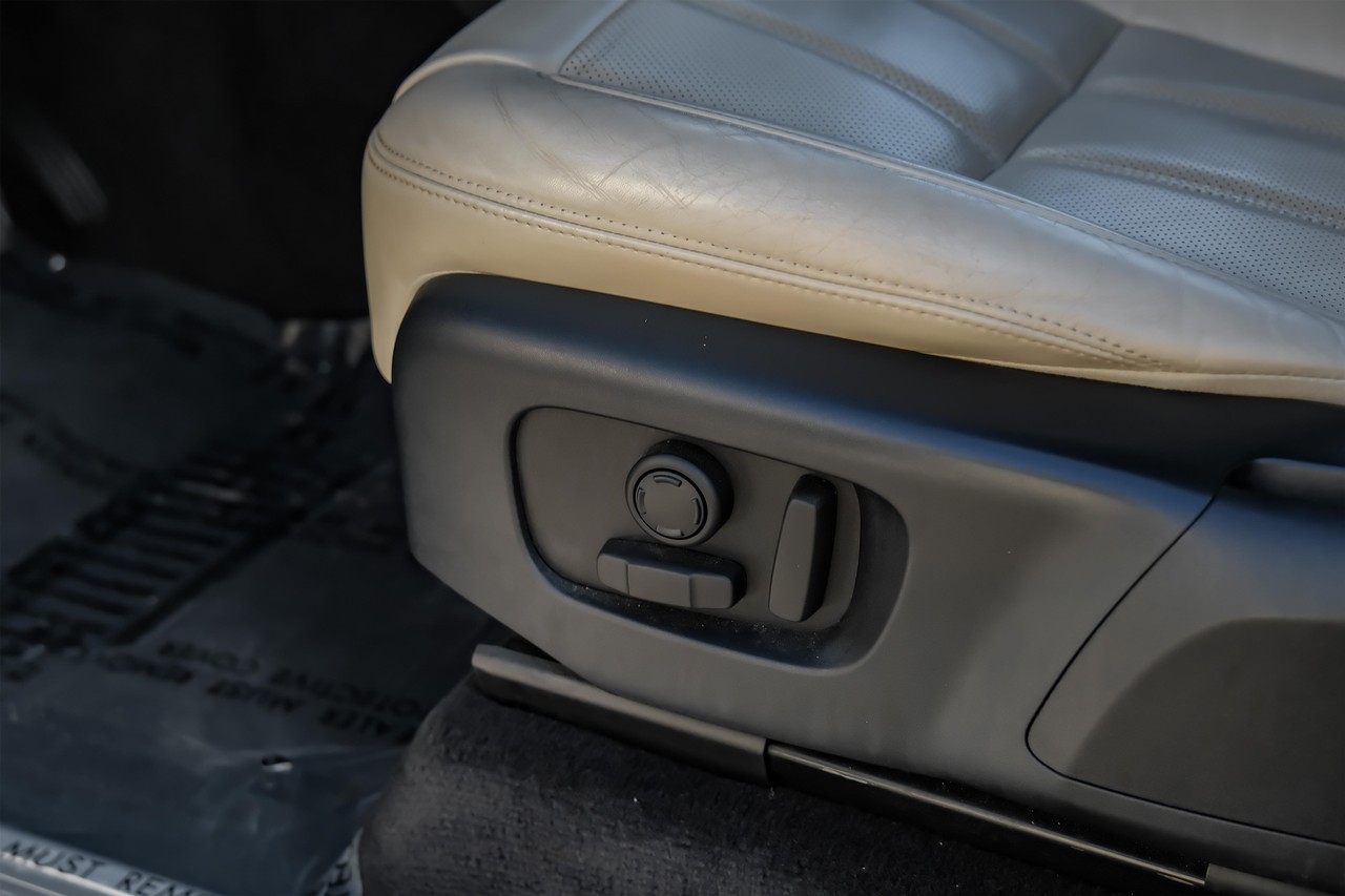 Land Rover Range Rover Sport Vehicle Main Gallery Image 21