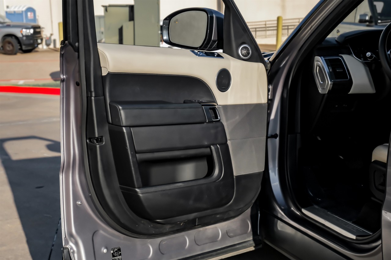 Land Rover Range Rover Sport Vehicle Main Gallery Image 30