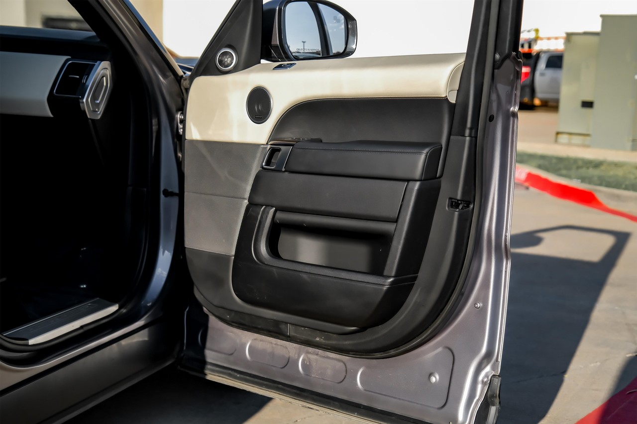 Land Rover Range Rover Sport Vehicle Main Gallery Image 33