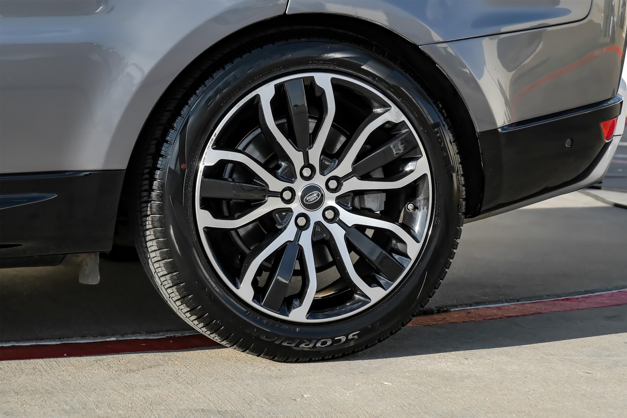 Land Rover Range Rover Sport Vehicle Main Gallery Image 43