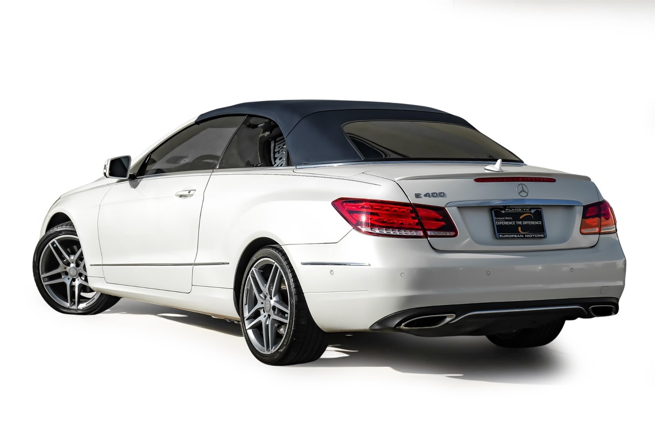 Mercedes-Benz E-Class Vehicle Main Gallery Image 11