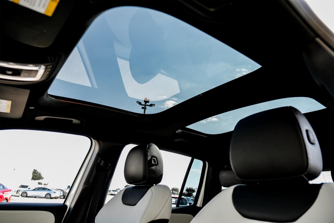 2021 Mercedes Benz GLB AMG 35 photo 4