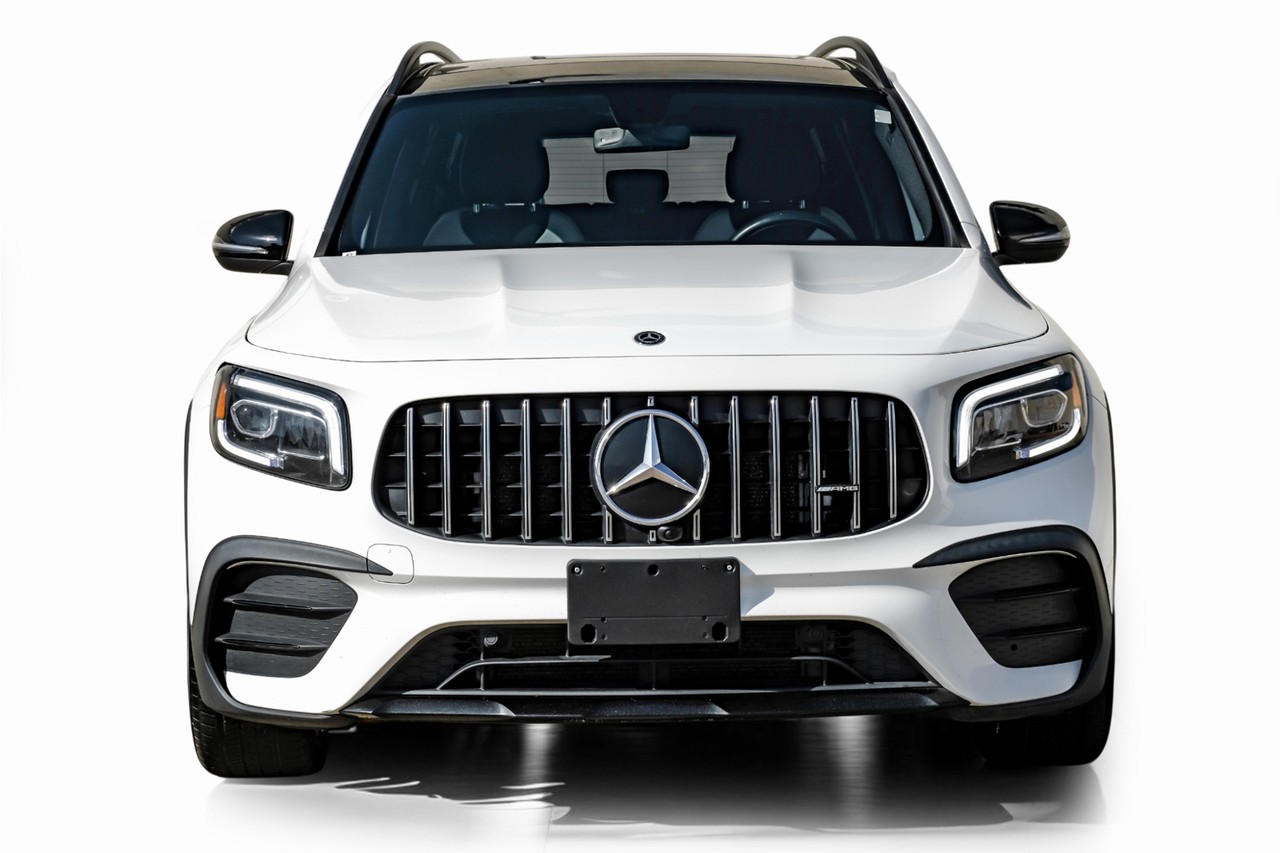 Mercedes-Benz GLB Vehicle Main Gallery Image 06