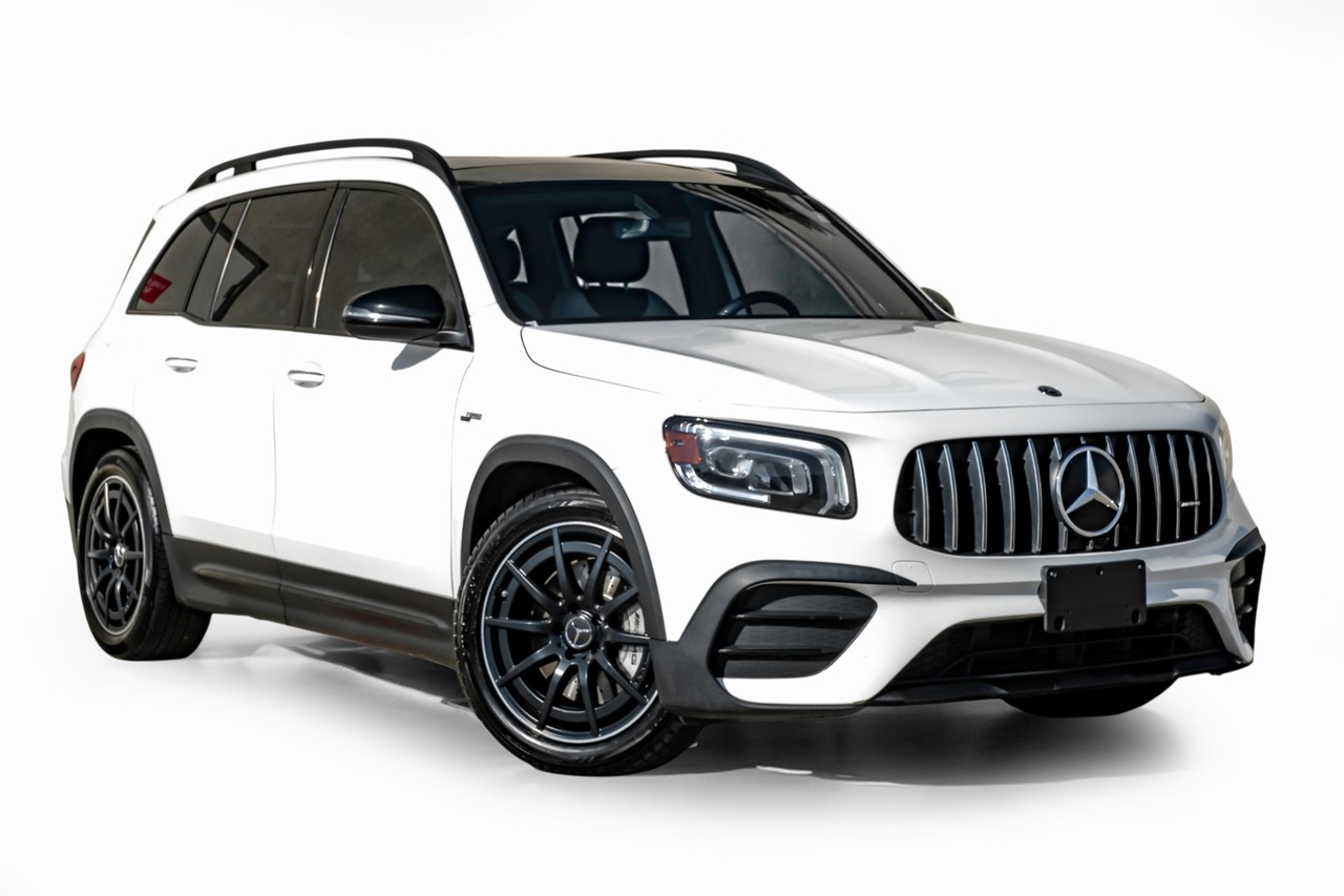 Mercedes-Benz GLB Vehicle Main Gallery Image 07