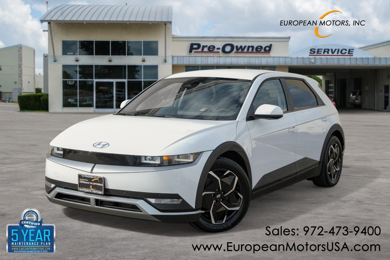 Hyundai IONIQ 5 Vehicle Main Gallery Image 01