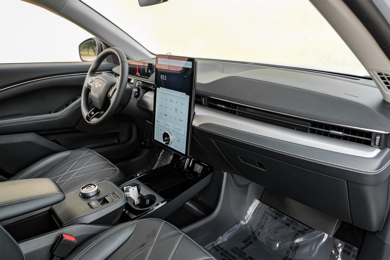 Ford Mustang Mach-E Vehicle Main Gallery Image 12