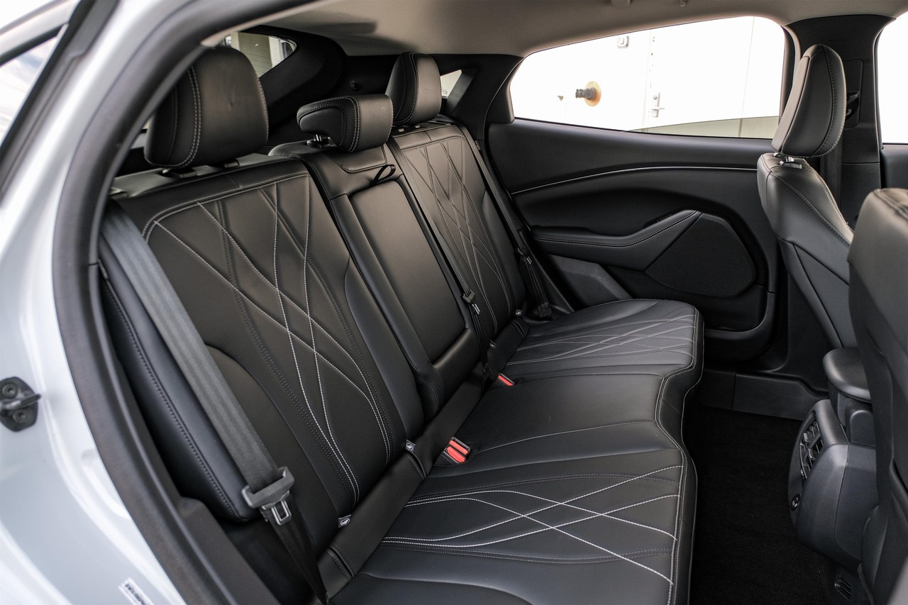 Ford Mustang Mach-E Vehicle Main Gallery Image 32