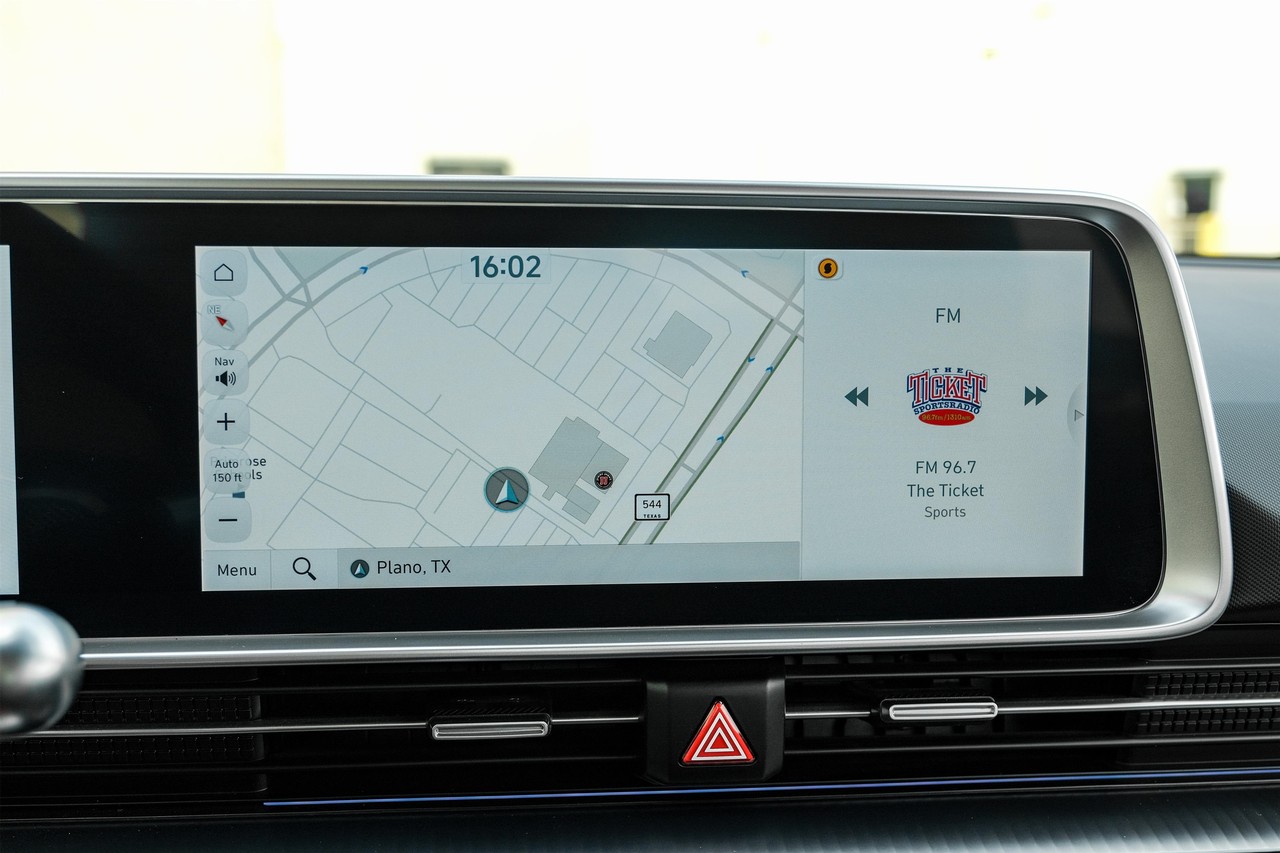 Hyundai IONIQ 6 Vehicle Main Gallery Image 20