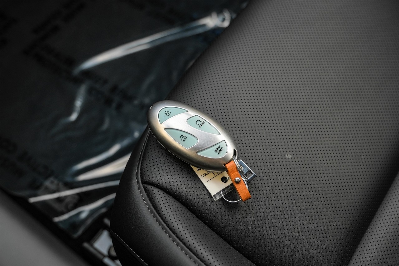 Hyundai IONIQ 6 Vehicle Main Gallery Image 50